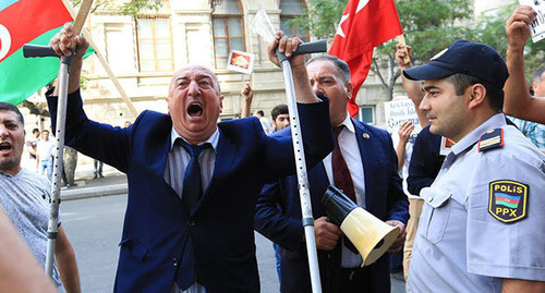 A rally in front of the European Union office, September 2015. Photo by Aziz Karimov for the "Caucasian Knot"