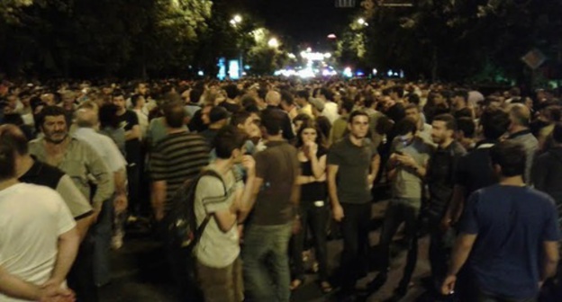 The participants of the protest action in Yerevan on July 30, 2016. Photo by Tigran Petrosyan for the "Caucasian Knot"