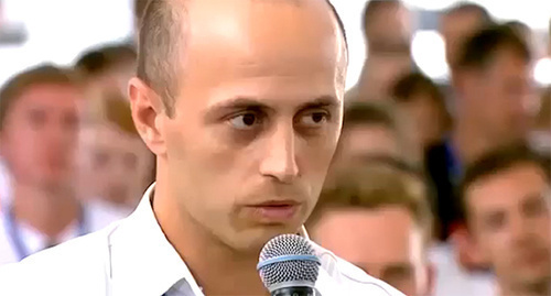 Gadji Kurbanov. Photo: screenshot of video record: http://www.stav.kp.ru/daily/26562/3579598/