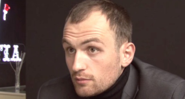 Timur Kuashev. Screenshot of an interview, www.youtube.com/watch?v=Qww_YURzKak