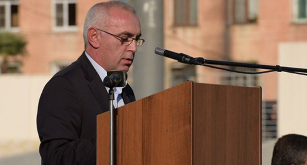 Alkhas Kvitsiniya. Photo: © Sputnik. Tomas Tkhaytsuk http://sputnik-abkhazia.ru/Abkhazia/20151021/1016042351.html Alkhas Kvitsiniya. Photo: © Sputnik. Tomas Tkhaytsuk http://sputnik-abkhazia.ru/Abkhazia/20151021/1016042351.html