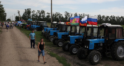 A tractor march in Kuban. Photo: https://twitter.com/melnichenko_va