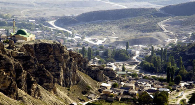 The village of Gubden. Karabudakhkent District of Dagestan. Photo: Sergey Martyanov, Eldar Rasulov http://odnoselchane.ru/