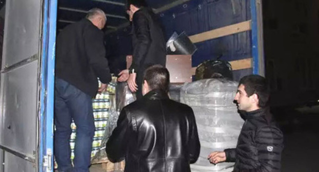 Charity action to help children from needy families of Dagestan. Photo: http://riadagestan.ru