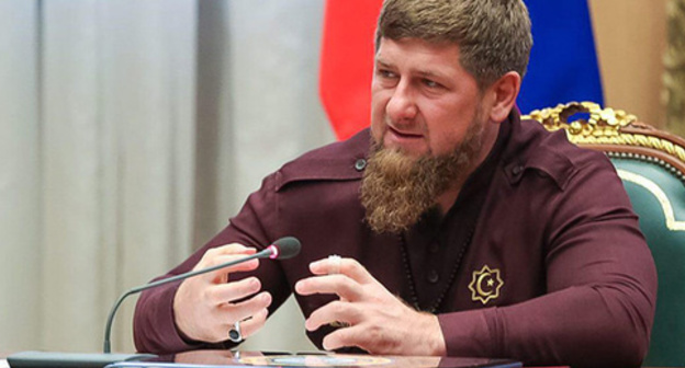 Ramzan Kadyrov at the meeting. Photo: https://vk.com/ramzan?z=photo279938622_431651278%2Fphotos279938622