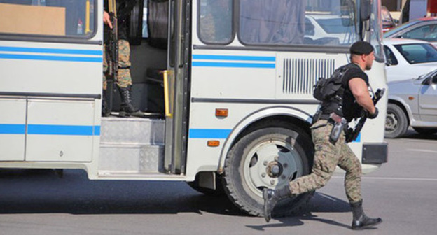 A law enforcer. Photo by Magomed Magomedov for the "Caucasian Knot"