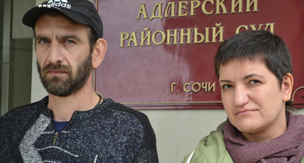 Mardiros Demerchyan and chief of legal department of the "Public Verdict" Foundation Elena Pershakova. Photo by Svetlana Kravchenko for the 'Caucasian Knot'. Mardiros Demerchyan and chief of legal department of the "Public Verdict" Foundation Elena Pershakova. Photo by Svetlana Kravchenko for the 'Caucasian Knot'.