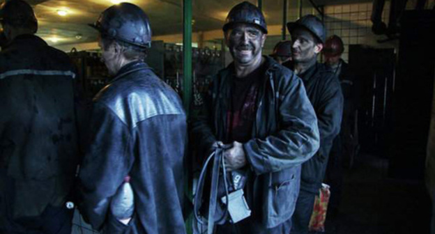 Miners. Photo: http://profi-news.ru/society/20160812/305382/ Miners. Photo: http://profi-news.ru/society/20160812/305382/