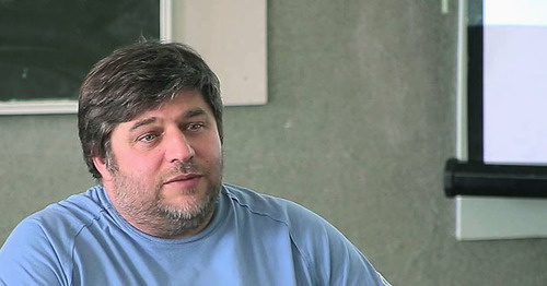 Denis Sokolov, head of the research centre "RAMCOM", Screenshot of the video posted by user 'sibscience', https://www.youtube.com/watch?v=vO9-cuiucLA