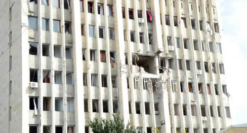 South Ossetia's government center in Tskhinvali. August 2008. Photo by Luiza Orazaeva for the "Caucasian Knot"