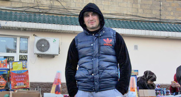 Young man, Dagestan. Photo by Makhach Akhmedov for the ‘Caucasian Knot’. Young man, Dagestan. Photo by Makhach Akhmedov for the ‘Caucasian Knot’.