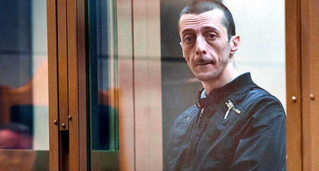 Khaiser Djemilev in the court room. Photo: http://allnews.com.ua/15532-rossiya-podtverdila-ukrainskoe-grazhdanstvo-syna-mustafy-dzhemileva
