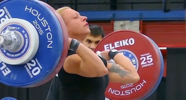 Boyanka Kostova. Screenshot of video record from Kostova's workout, TV Channel 'All Things Gym', Youtube.com 