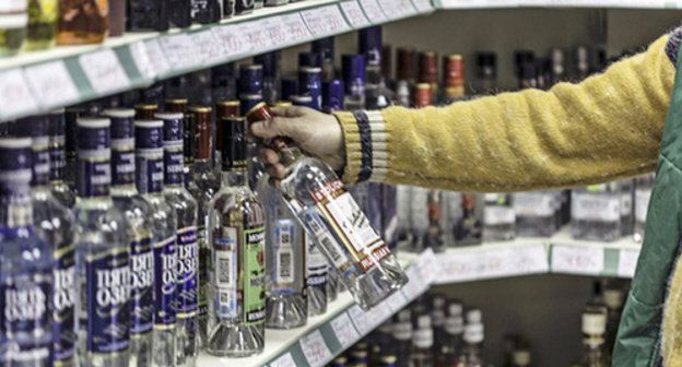 Alcoholic beverages. Photo: http://www.kremlinrus.ru/upload/iblock/8f4/762.jpg Alcoholic beverages. Photo: http://www.kremlinrus.ru/upload/iblock/8f4/762.jpg