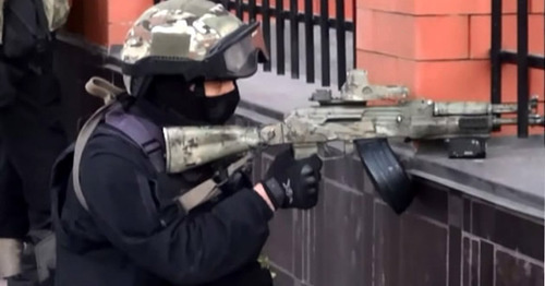 A law enforcer. Photo http://nac.gov.ru/