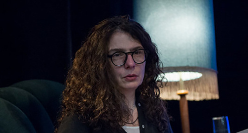 Arsine Khandjyan. Photo  SPUTNIK/ ASATUR YESAYANTS
http://ru.armeniasputnik.am/culture/20161003/5064413/Khandjyan-Aukciondush-Hayfest.html