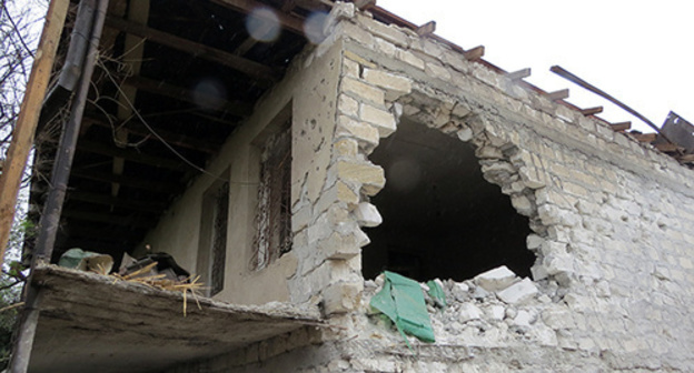 Results of shellfire in Matagis and Martakert communities, Nagorny Karabakh, April 17, 2016. Photo by Alvard Grigoryan for the 'Caucasian Knot'. Results of shellfire in Matagis and Martakert communities, Nagorny Karabakh, April 17, 2016. Photo by Alvard Grigoryan for the 'Caucasian Knot'.