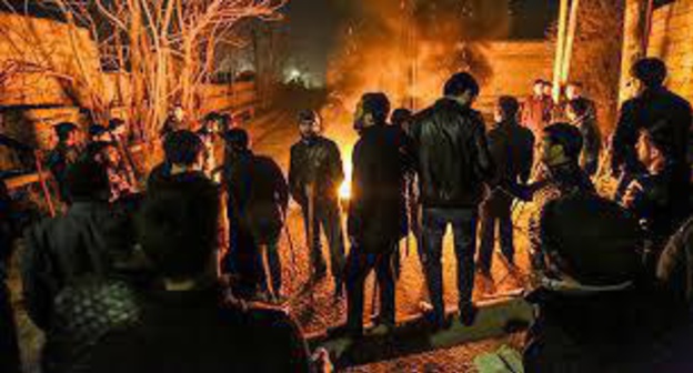 The riots in the settlement of Nardaran. November 25, 2016. Photo by Aziz Karimov for the "Caucasian Knot"