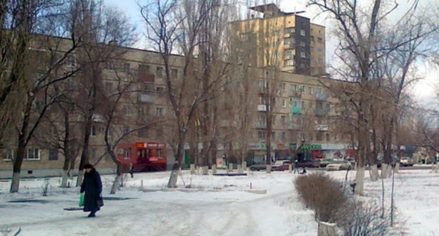 A pensioner in the yeard of the apartment house in Volgograd. Photo: МВ АР4А, Commons.wikimedia.org A pensioner in the yeard of the apartment house in Volgograd. Photo: МВ АР4А, Commons.wikimedia.org
