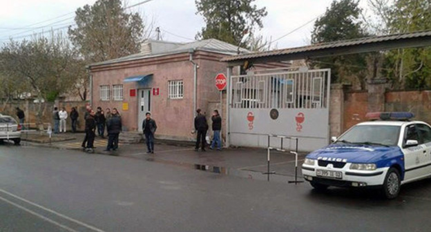 Muratsan military hospital. Photo: © Sputnik/ Alina Grbashyan, http://ru.armeniasputnik.am/karabah/20170116/6076759/ranennyj-v-karabahe-armyanskij-voennosluzhashchij-skonchalsya.html