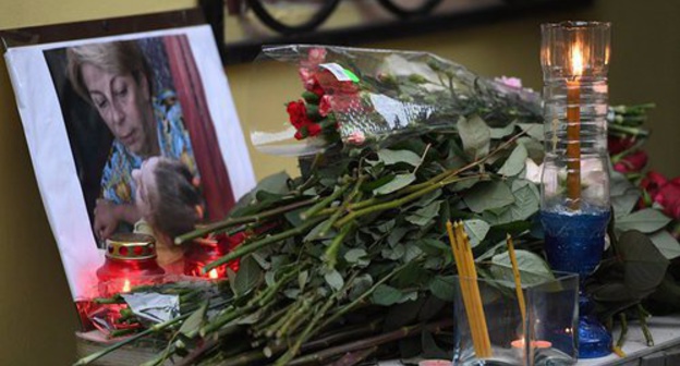 Memorial in memory of Tu-154 aircraft victims. Photo: © Sputnik/ Mikhail Voskresensky, http://ru.armeniasputnik.am/russia/20170113/6054169/doktor-liza-opoznana-sredi-zhertv-katastrofy-tu-154.html
