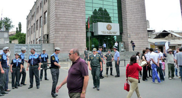 Court of general jurisdiction of the Yerevan districts Kentron and Nork-Marash, Yerevan. Photo by Armine Martirosyan for the 'Caucasian Knot'. 