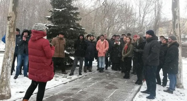 The participants of the rally against the construction of the museum in the Park in Makhachkala. January 29, 2017. Photo by Timur Isaev for the "Caucasian Knot"