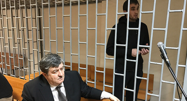 Zhalaudi Geriev and advocate Alaudi Musaev. Photo by Patimat Makhmudova for the 'Caucasian Knot'. 