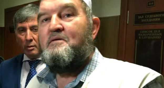 Makhmud Velitov, Imam of the Moscow "Yardyam" Mosque. Screenshot of Business Online video: https://www.youtube.com/watch?v=xQC_tbPJ0Vg Makhmud Velitov, Imam of the Moscow "Yardyam" Mosque. Screenshot of Business Online video: https://www.youtube.com/watch?v=xQC_tbPJ0Vg