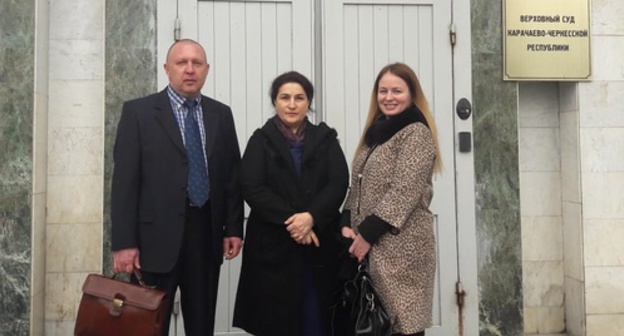 Andrei Sabinin, a member of the Human Rights Organization named "Agora", Leyla Arkelova, and Yuliya Danilina, the Russian Ombudsman's Office representative. Cherkessk, March 16, 2017. Photo by Asya Kapaeva for the "Caucasian Knot" Andrei Sabinin, a member of the Human Rights Organization named "Agora", Leyla Arkelova, and Yuliya Danilina, the Russian Ombudsman's Office representative. Cherkessk, March 16, 2017. Photo by Asya Kapaeva for the "Caucasian Knot"