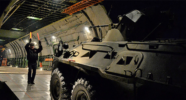 Loading of the military equipment on a plane. Photo http://syria.mil.ru/news/more.htm?id=12105595@egNews Loading of the military equipment on a plane. Photo http://syria.mil.ru/news/more.htm?id=12105595@egNews