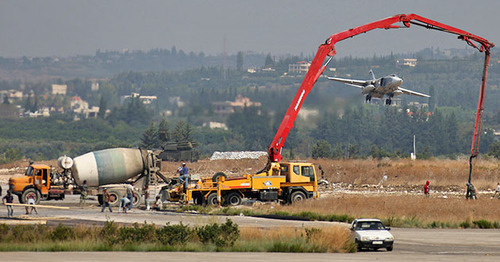 Su-24 landing at the Khmeimim Air Base. Latakia. Photo https://ru.wikipedia.org Su-24 landing at the Khmeimim Air Base. Latakia. Photo https://ru.wikipedia.org