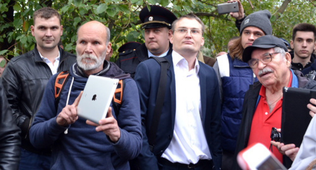 Konstantin Gudimov and advocate Mikhail Beniash, Sochi, March 26, 2017. Photo by Svetlana Kravchenko for the 'Caucasian Knot'. 