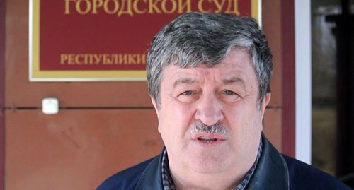 Advocate Alaudi Musaev after the verdict passed by the Elista City Court. Photo by Badma Byurchiev for "Caucasian Knot" Advocate Alaudi Musaev after the verdict passed by the Elista City Court. Photo by Badma Byurchiev for "Caucasian Knot"