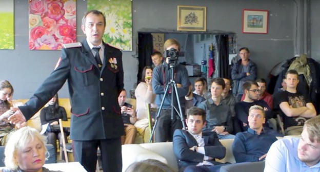 Evgeny Panchuk at Navalny's office in Krasnodar. Screenshot of a video from the YouTube channel of the office, Youtube.com/watch?v=UZ7-Sza5Wn4 Evgeny Panchuk at Navalny's office in Krasnodar. Screenshot of a video from the YouTube channel of the office, Youtube.com/watch?v=UZ7-Sza5Wn4