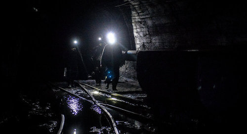 In a coal mine in Georgia, Photo: © Sputnik / Alexei Kudenko, https://sputnik-georgia.com/incidents/20170510/235921487/tyibulis-magarodan-otxi-gardacvlili-magaroelis-cxedari-amoiyvanes.html