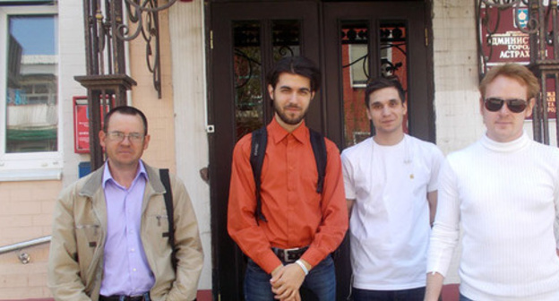Activists of Alexei Navalny's campaign headquarters in Astrakhan, May 2017. Photo by Elena Grebenyuk for the 'Caucasian Knot'. Activists of Alexei Navalny's campaign headquarters in Astrakhan, May 2017. Photo by Elena Grebenyuk for the 'Caucasian Knot'.