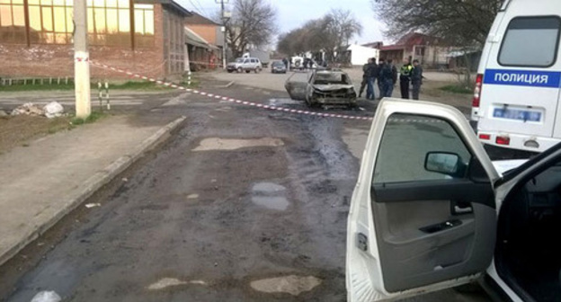 Attack on road-and-patrol police car in Malgobek, April 8, 2017. Photo: http://kavtoday.ru/31853 Attack on road-and-patrol police car in Malgobek, April 8, 2017. Photo: http://kavtoday.ru/31853