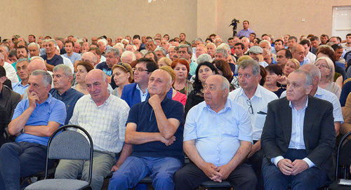 The 9th congress of the political party "Amtsakhara". Photo by Sputnik Robert Jopua
http://sputnik-abkhazia.ru/Abkhazia/20170629/1021355756/delegaty-sezda-amcaxara-prinyali-rezolyuciyu.html