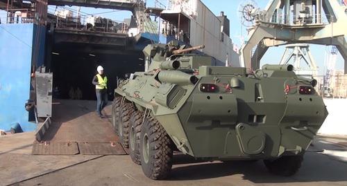Unloading of the armoured infantry vehicles delivered to Azerbaijan from Russia. Photo: screenshot of a video
https://www.youtube.com/watch?time_continue=19&amp;v=fSFfSVZVR8g