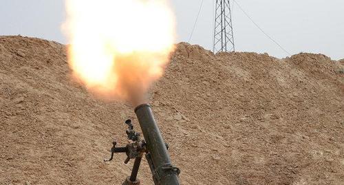 Mortar shelling. Photo: Sputnik / Mikhail Voskresensky
https://sputnik.az/karabakh/20171029/412534276/ateskes-yene-pozulub.html