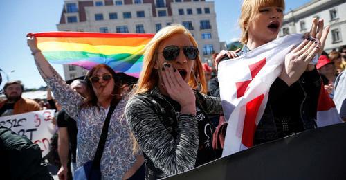 Rally of the LGBT activists. Tbilisi, May 17, 2017. Photo: REUTERS/David Mdzinarishvili
