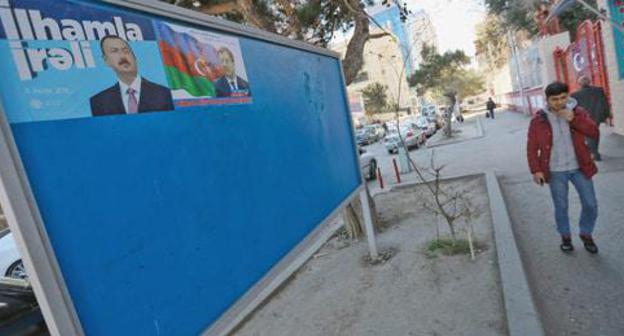 Pre-election agitation banners in Baku, April 2018. Photo by Aziz Karimov for the Caucasian Knot. Pre-election agitation banners in Baku, April 2018. Photo by Aziz Karimov for the Caucasian Knot.