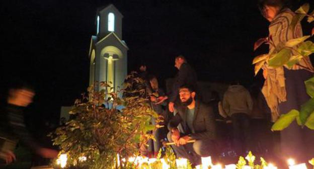 Candles lit in memory of the victims of the Armenian Genocide in the Ottoman Empire, Stepanakert, Nagorno-Karabakh, April 23, 2018. Photo by Alvard Grigoryan for the Caucasian Knot. Candles lit in memory of the victims of the Armenian Genocide in the Ottoman Empire, Stepanakert, Nagorno-Karabakh, April 23, 2018. Photo by Alvard Grigoryan for the Caucasian Knot.