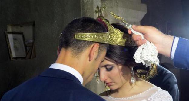 Marriage of Tigran Petrosyan and Lilit Biruzyan. Photo by Alvard Grigoryan for the "Caucasian Knot" Marriage of Tigran Petrosyan and Lilit Biruzyan. Photo by Alvard Grigoryan for the "Caucasian Knot"
