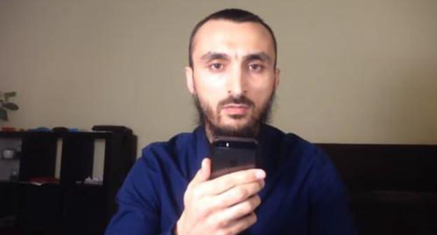 Screenshot of a video with Tumso Abdurakhmanov from the page https://www.youtube.com/watch?v=rc2DKOOGqDE Screenshot of a video with Tumso Abdurakhmanov from the page https://www.youtube.com/watch?v=rc2DKOOGqDE