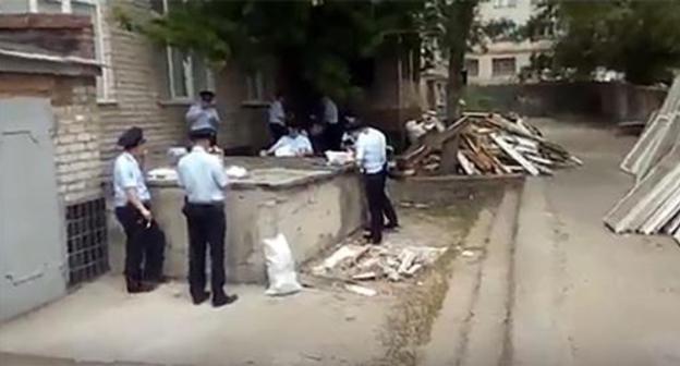 Dinner of policemen in Volgograd. Screenshot from video 'Police Ombudsman': https://vk.com/wall-139453095_432218 Dinner of policemen in Volgograd. Screenshot from video 'Police Ombudsman': https://vk.com/wall-139453095_432218