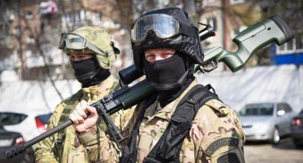 "Natsgvardia" servicemen. Photo by Yelena Sineok, Yuga.ru "Natsgvardia" servicemen. Photo by Yelena Sineok, Yuga.ru