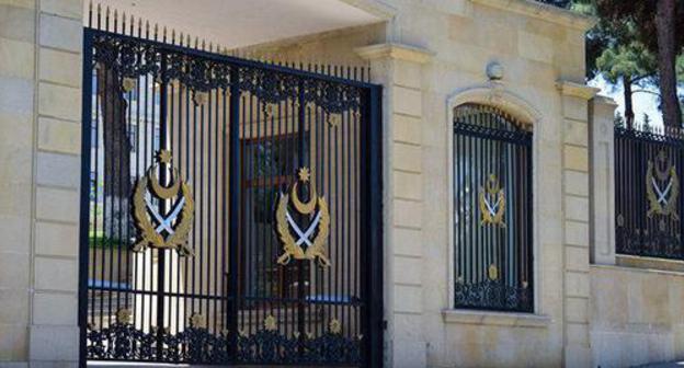 The Azerbaijani Ministry of Defence. Photo: Спутник / Anar Mustafayev
https://sputnik.az/karabakh/20171023/412451627/gucumuzu-subut-etmeye-haziriq.html The Azerbaijani Ministry of Defence. Photo: Спутник / Anar Mustafayev
https://sputnik.az/karabakh/20171023/412451627/gucumuzu-subut-etmeye-haziriq.html