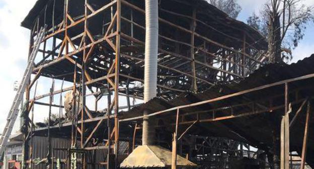 At the place of fire in Sochi. Photo: press service of the Investigative Committee of the Russian Federation for the Krasnodar Territory At the place of fire in Sochi. Photo: press service of the Investigative Committee of the Russian Federation for the Krasnodar Territory